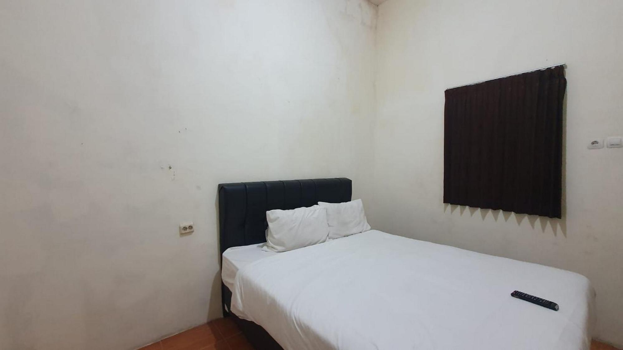 Reddoorz Syariah At Demasto Homestay Jembel Exteriér fotografie